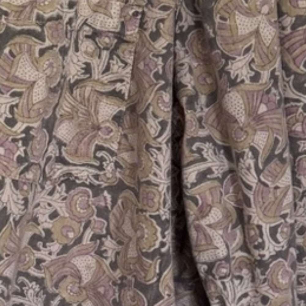 Magnolia Pearl Paisley Floral Tunic with large snaps and buttons Full Sleeves - Picture 5 of 6
